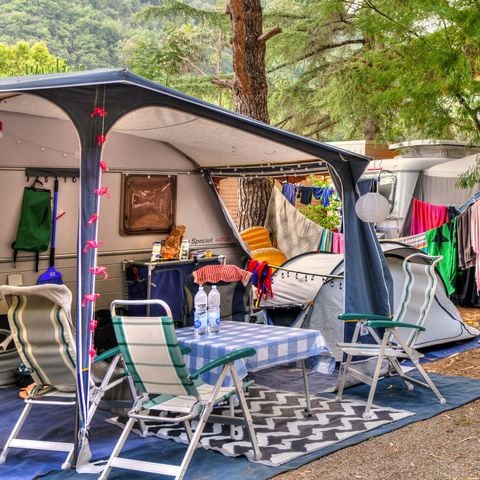 EMPLACEMENT - ROUGE POUR GRANDE TENTE/TENTE PLIANTE