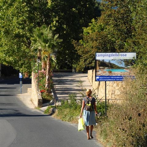 EMPLACEMENT - ROUGE POUR GRANDE TENTE/TENTE PLIANTE