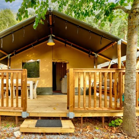 Canvas and wooden tent 5 persons - SAFARI TENT SERENGETI