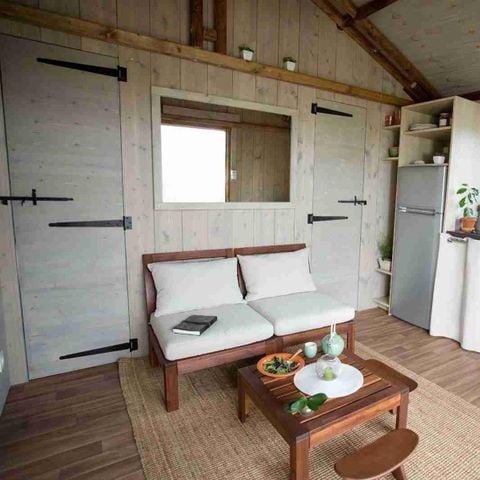 Tente en toile et en bois 4 personnes - Cabane Lodge (insolite 2017)