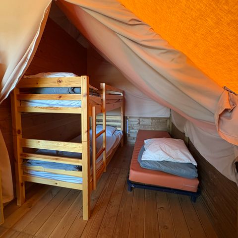 Canvas and wooden tent 5 persons - LODGE AMAZONE