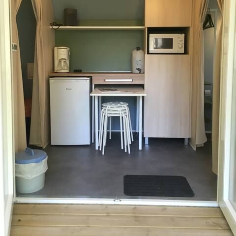 Glamping tent 4 persons - COCO SWEET - WITHOUT SANITARY FACILITIES