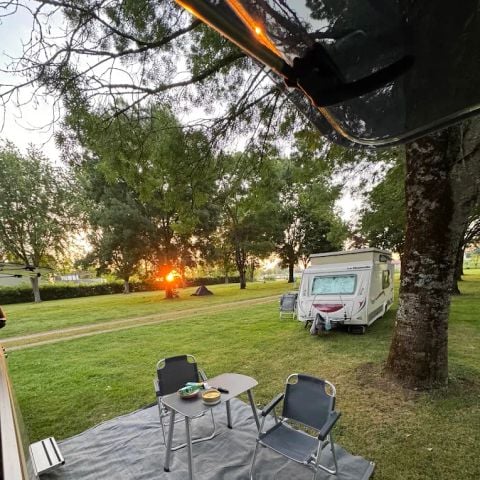 Camping de l'Arquebuse - Camping Côte-d'Or - Image N°4