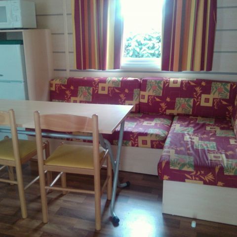 Mobilheim 4 personen - CAMPING ACAPULCO/ MH 2 Zimmer Standard (+12J.) Überdachte Terrasse 21-25m² 4 Pers.