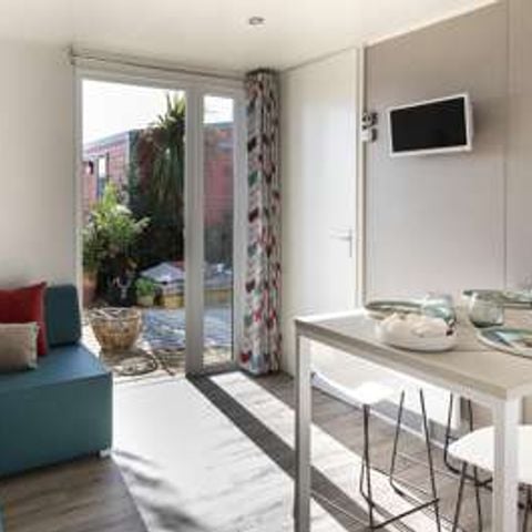 Mobilheim 4 Personen - VIP 2 Zimmer mit SPA + KLIMA *Neuheit 2026* - VIP-Paket inklusive (Wäsche,tv,wifi...)