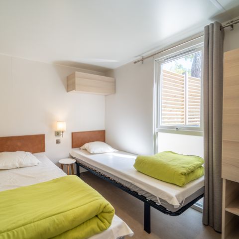 Stacaravan 6 personen - VIP 3 slaapkamers met SPA + CLIM *Nieuw in 2026* - VIP pakket inbegrepen (beddengoed, tv, wifi...)