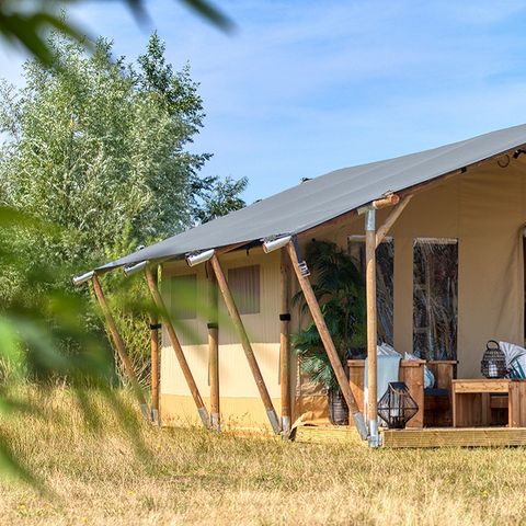 Tent 5 persons - Lodge tent without sanitary facilities 2/5 pers