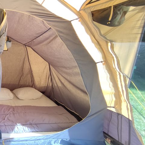 Tenda 4 persone - Pronti per il campeggio XL