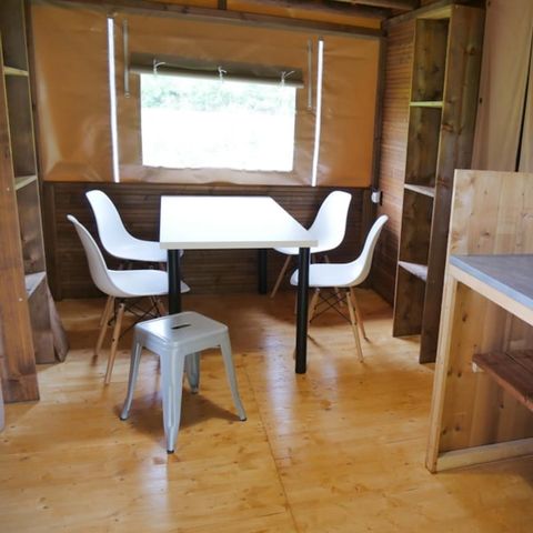 TIENDA DE LONA Y MADERA 4 personas - Tribe Lodge (sin instalaciones sanitarias)