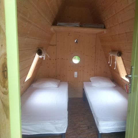 UNUSUAL ACCOMMODATION 2 people - Wooden cabin Cabadienne 1/2 pers.