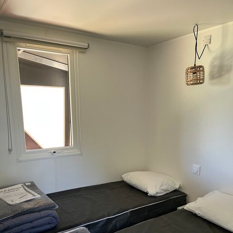 Tente en toile et en bois 4 personnes - Coco Salle d'O AVEC Sanitaire
