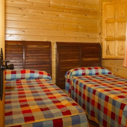 Bungalow 4 Personen - N° 4 Bronchales Grand Confort