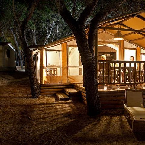 Wohnzelt auz holz 5 personen - SunLodge Safari