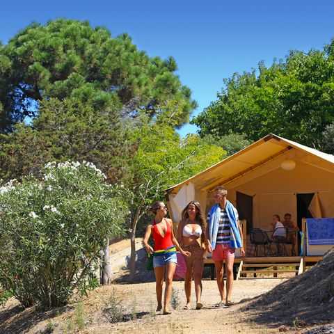 Canvas and wooden tent 4 persons - Masai Lodge