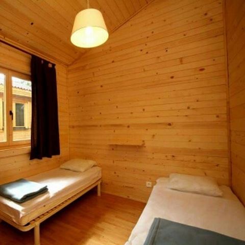 Chalet 6 persons - Chalet Romarin 2 bedrooms with air conditioning and TV