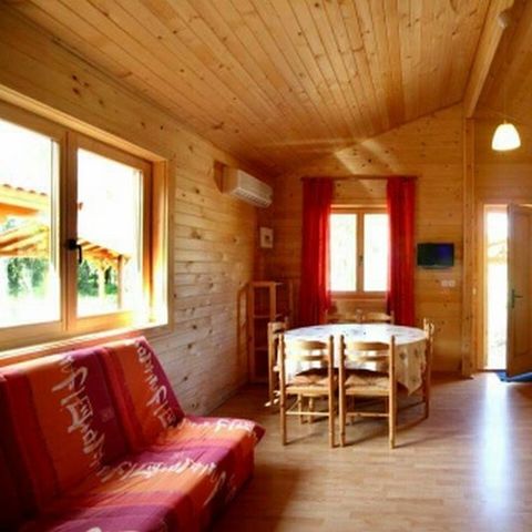 Chalet 6 persons - Chalet Romarin 2 bedrooms with air conditioning and TV