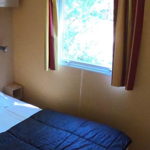 Mobilhome 7 personnes - 2 chambres - 26 m² + terrasse 9 m²