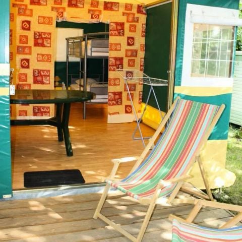 Tente en toile et en bois 5 personnes - Meublée Kiwi 3 Pièces 5 Personnes Sans Sanitaires