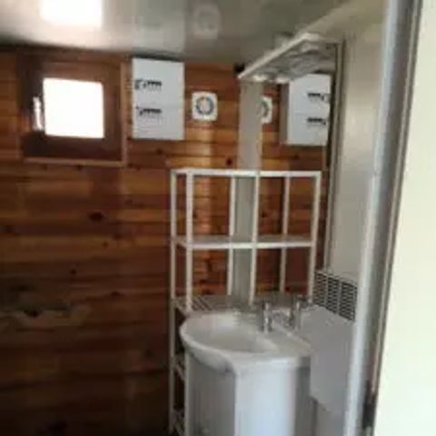 GÎTE 9 personnes - Famille 5 Pièces 9 Personnes + TV