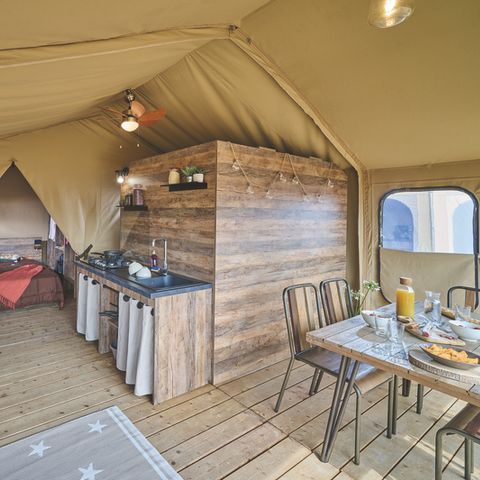Canvas and wooden tent 5 persons - Lodge tent KENYA on stilts