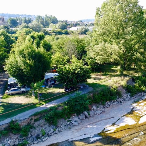 Pitch - COMFORT PACKAGE (1 tent, 1 caravan or 1 camping car + 1 car + 10A electricity)