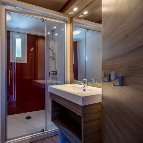 CHALET 6 people - 3 bedroom lodge