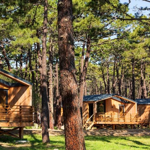 Bungalow 6 persons - 4/6 PERSON CABIN
