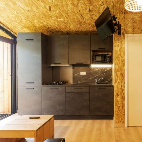 Bungalow 6 persons - 4/6 PERSON CABIN