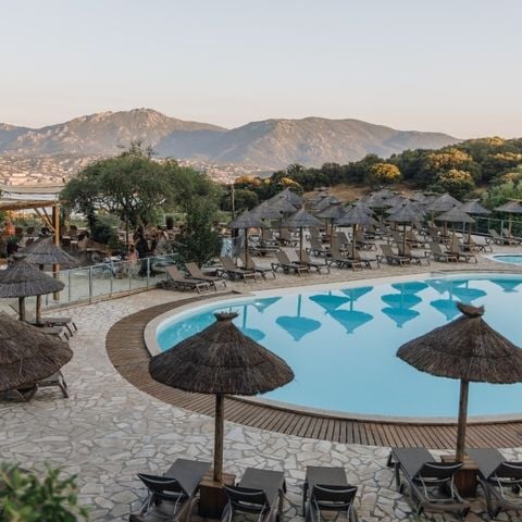 EMPLACEMENT - EMPLACEMENT CAMPING-CAR + ELECTRICITE