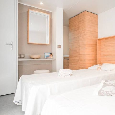 Mobile home 4 persons - Mobile-home | Ultimate | 2 Bedrooms | 4 Pers. | Raised terrace | 2 bathrooms | Air-con.