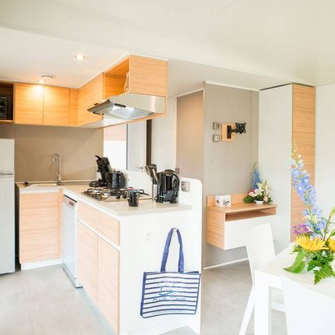 Stacaravan 8 personen - Stacaravan | Ultimate | 3 slaapkamers | 6/8 pers. | Verhoogd terras | 2 badkamers | Airconditioning.