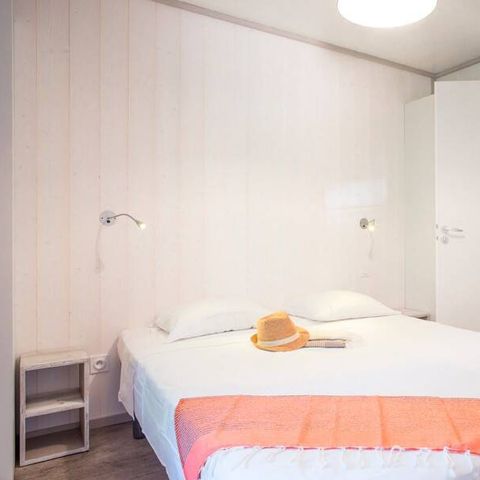 Mobile home 8 persons - Mobil-home | Ultimate | 3 Bedrooms | 6/8 Pers. | Raised terrace | 2 bathrooms | Air-con.