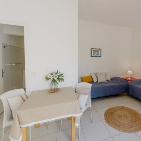 Apartment 6 persons - Large 2 room flat / 6 persons