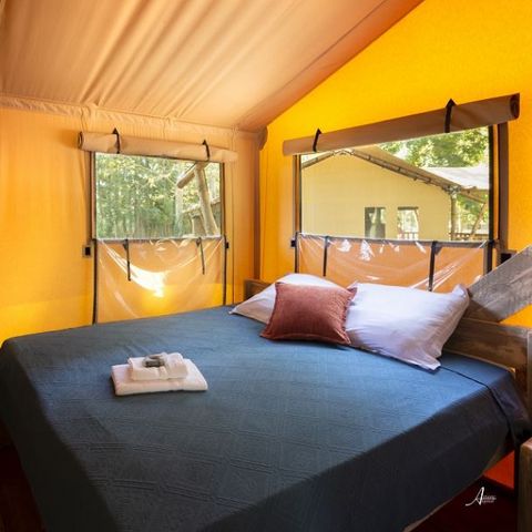 Glamping tent 5 persons - Luxury Lodge 4/5 persons in zone J