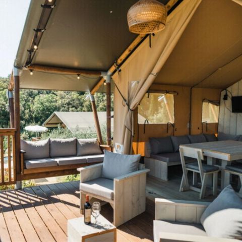 Canvas and wooden tent 4 persons - Woodlodge sleeps 4 (2 bedrooms)