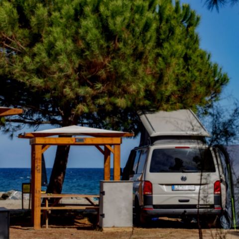 PLOT - Privilege Location 100m² Seaside 2nd line