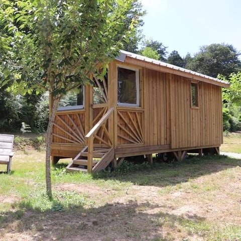 UNIEKE ACCOMMODATIE 2 personen - 1 slaapkamer caravan met sanitair
