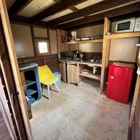 Tente en toile et en bois 6 personnes - LE NID ECOLODGE AVEC COUCHAGES EN ETAGE