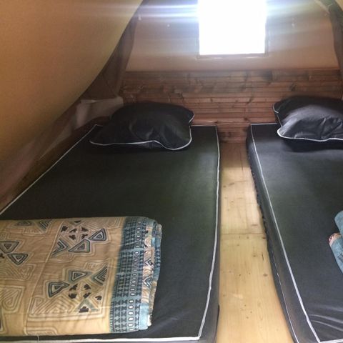 Tente en toile et en bois 2 personnes - Bivouac 2 personnes - sans sanitaires