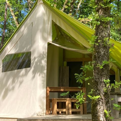 Tente en toile et en bois 5 personnes - Tente tout confort avec sanitaires