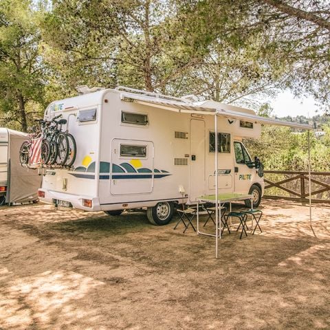 STAANPLAATS - Staanplaats caravan / camper