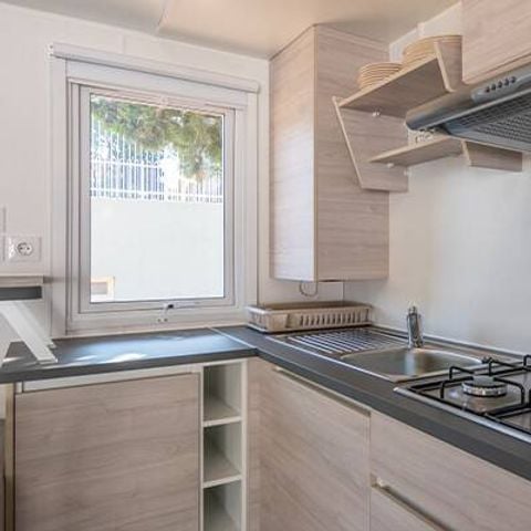 Mobilheim 6 personen - Komfort | 3 Zi. | 6 Pers. | Erhöhte Terrasse | 1 Bad | Klimaanlage