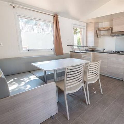 Mobilheim 6 personen - Komfort | 3 Zi. | 6 Pers. | Erhöhte Terrasse | 1 Bad | Klimaanlage