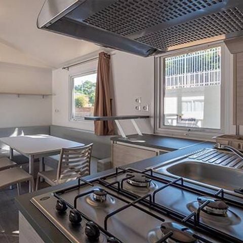 Mobilheim 6 personen - Komfort | 3 Zi. | 6 Pers. | Erhöhte Terrasse | 1 Bad | Klimaanlage