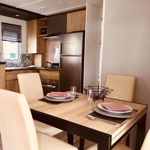 Mobilheim 8 Personen - 3 Schlafzimmer 1 Bad - 401 MFY