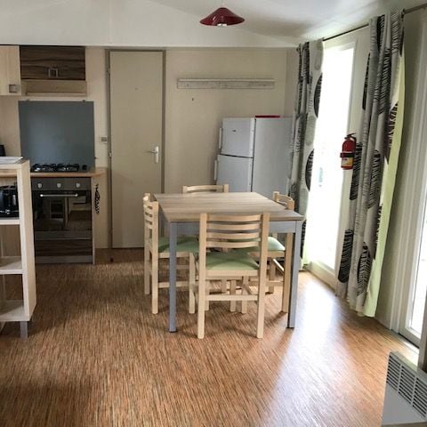 MOBILHOME 8 personas - 599 IRM - Se ofrece 1 pase de diversión por 1 semana reservada y 2 pases de diversión por 2 semanas reservadas (julio - agosto)