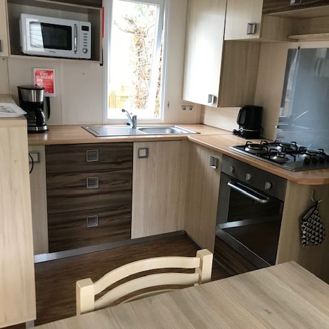 MOBILE HOME 8 people - 599 IRM - 1 fun pass offered for 1 week booked and 2 fun passes offered for 2 weeks booked (July - August)