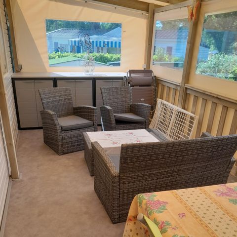 BUNGALOW 4 personnes - Particulier sur le camping 380