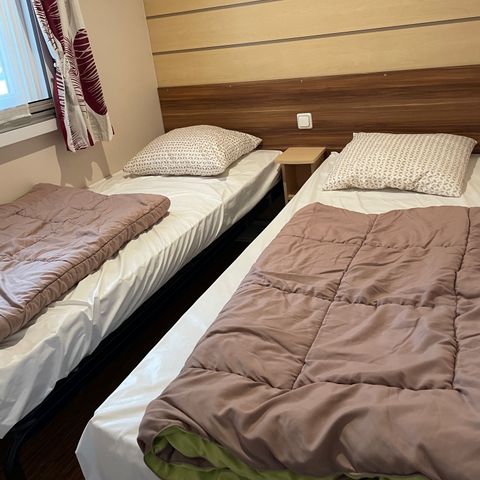 Stacaravan 6 personen - BA337 44 m² - 3 slaapkamers - Airconditioning - 2SDB - 2WC