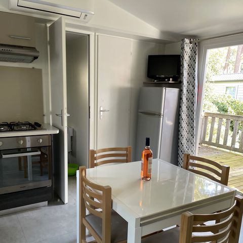 Stacaravan 6 personen - BA662 36 m² - 3 slaapkamers - Airconditioning